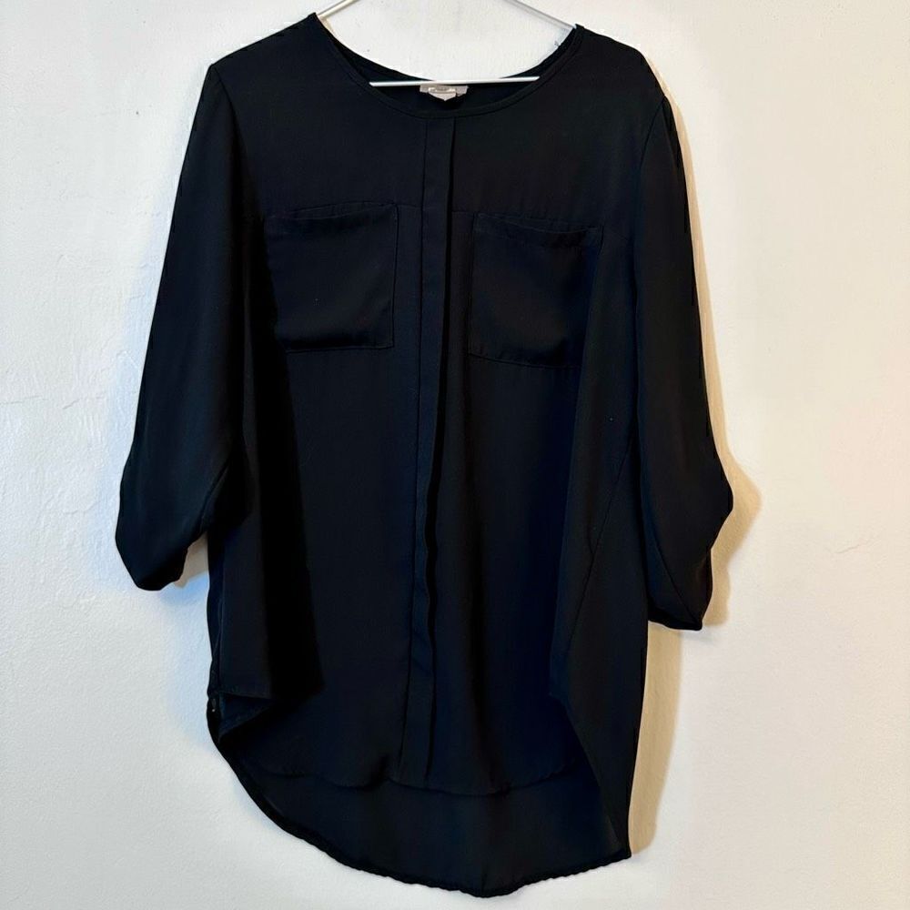 B Envied Roll Tab Sleeve Button Front Hi Low Hem Pocket Tunic Blouse Black Large